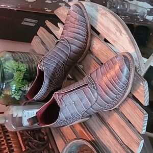 Freedbird Sadie Size 10 Stone Croco